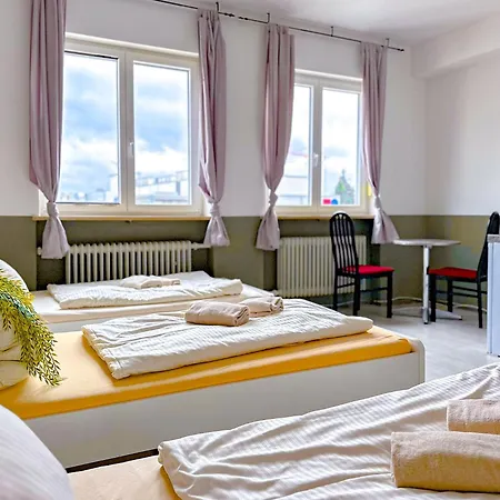 Hostel Shirdel