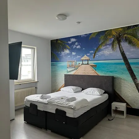 Hostel Shirdel *
