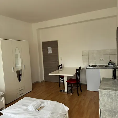 Hostel Shirdel Gaimersheim