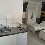 Shirdel Hostel Gaimersheim