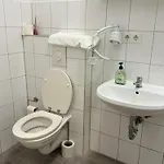 Hostel Shirdel *