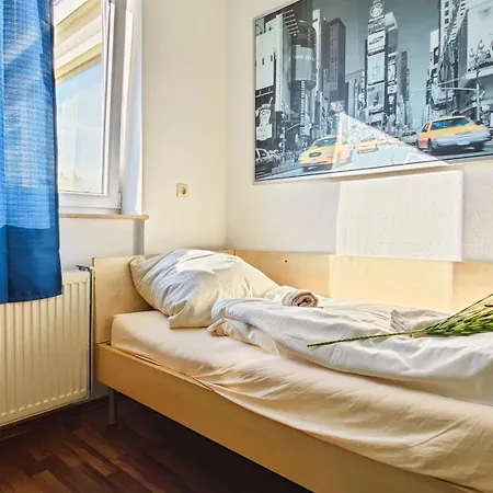 Hostal Shirdel